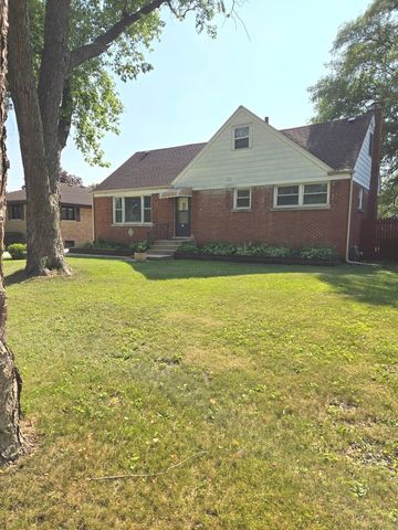 452 S Walnut Street, Bensenville, IL 60106