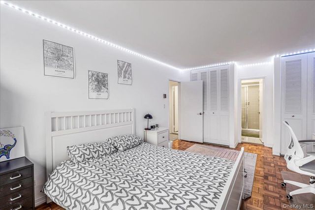 17-85 215th Street 16H, Bayside, NY 11360