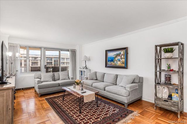 17-85 215th Street 16H, Bayside, NY 11360