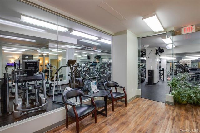 17-85 215th Street 16H, Bayside, NY 11360