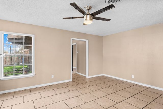 11134 Timbergrove Lane, Corpus Christi, TX 78410