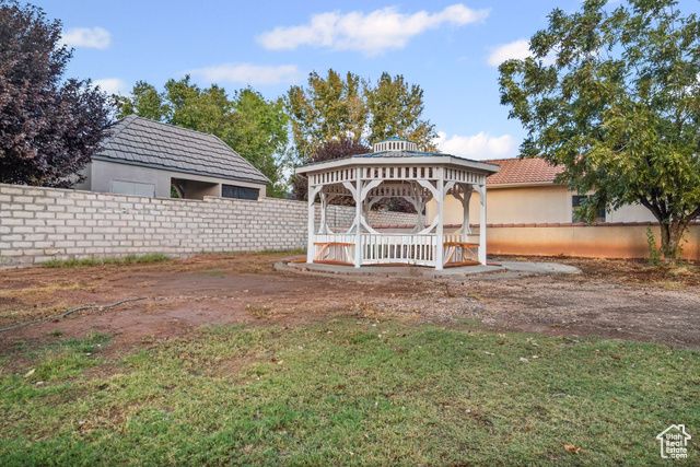 416 DAMASCUS DR, Bloomington, UT 84790