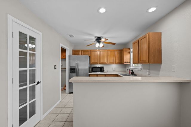 3904 Country Meadows Road, Granbury, TX 76049
