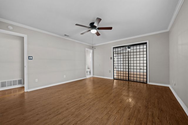3904 Country Meadows Road, Granbury, TX 76049