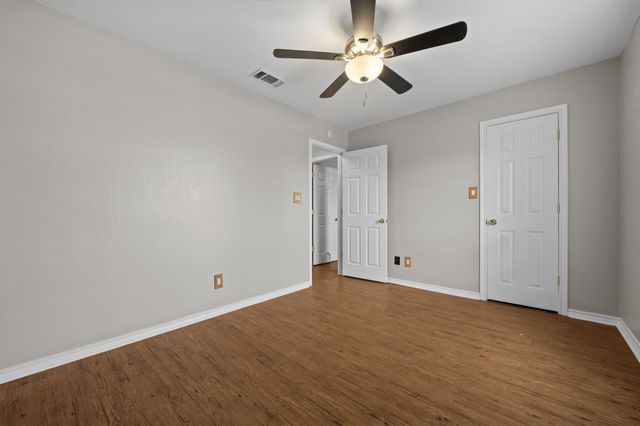 3904 Country Meadows Road, Granbury, TX 76049