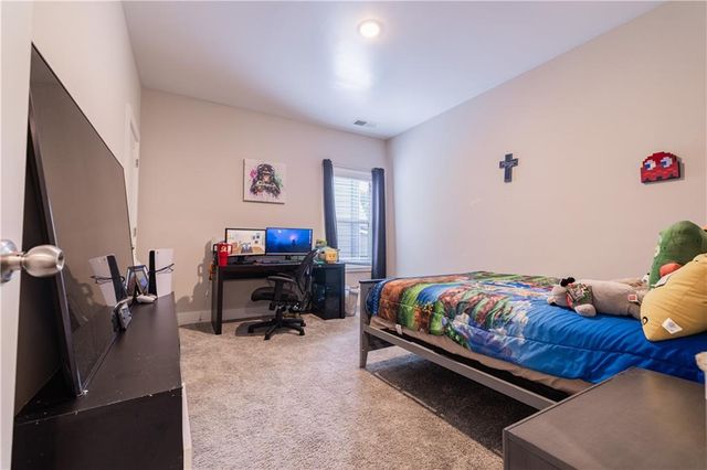 1567 Maplecliff Way, Sugar Hill, GA 30518