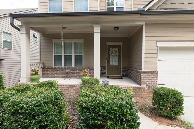 1567 Maplecliff Way, Sugar Hill, GA 30518