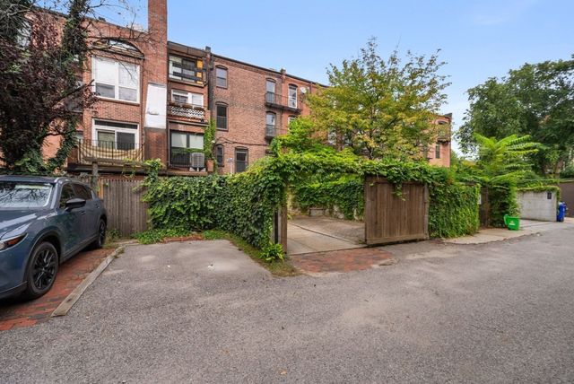 23 Cumberland St, Boston, MA 02115