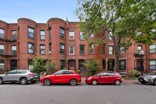 23 Cumberland St, Boston, MA 02115