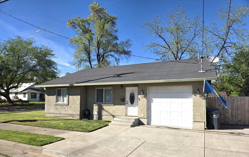 1356 Park Avenue, Red Bluff, CA 96080