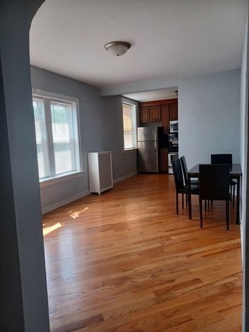 5735 N Kimball Avenue 3D, Chicago, IL 60659