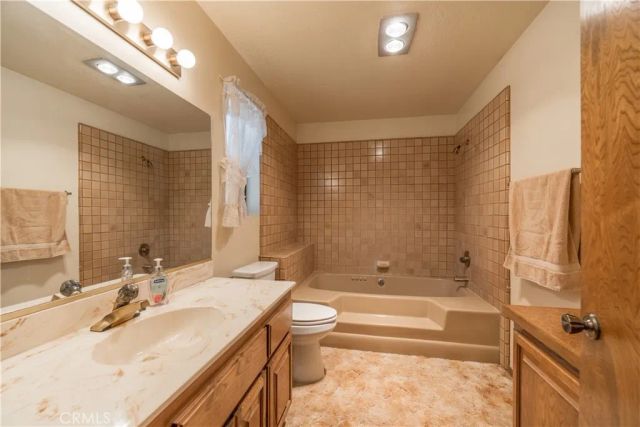 696 Menlo Drive, Big Bear Lake, CA 92315