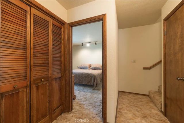 696 Menlo Drive, Big Bear Lake, CA 92315