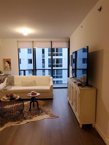 201 SW 17th Road 704, Miami, FL 33129