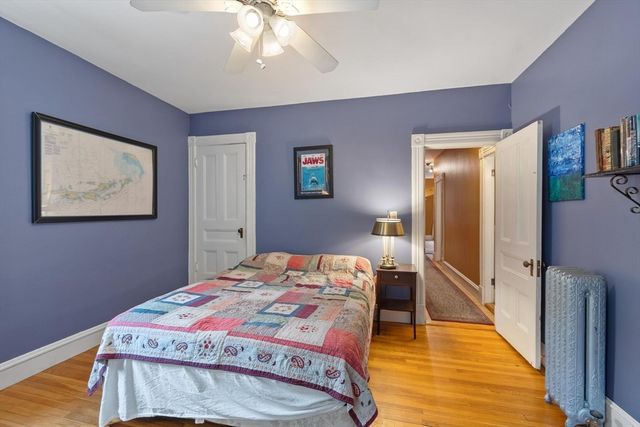 192 Wentworth Ave, Lowell, MA 01852