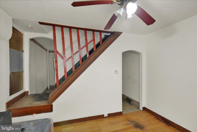 212 DUMNS CT, Reading, PA 19601