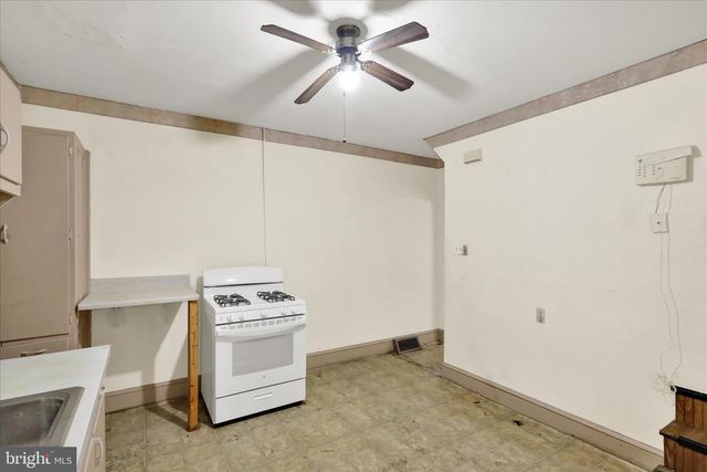 212 DUMNS CT, Reading, PA 19601