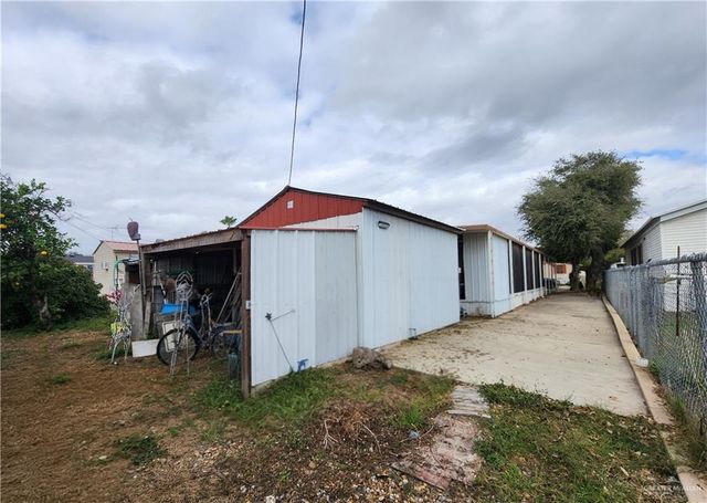 103 Lampshire Lane, Mission, TX 78572