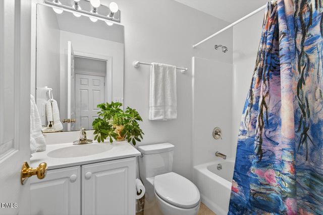 104 Buckeye Lane, Chapel Hill, NC 27516