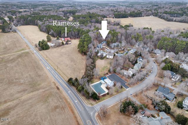 104 Buckeye Lane, Chapel Hill, NC 27516