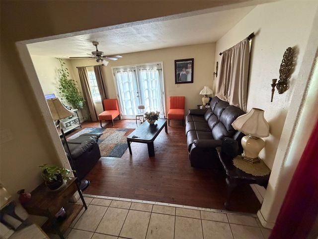 345 Old Mill Court, Dallas, TX 75217