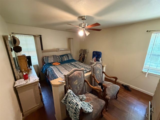 345 Old Mill Court, Dallas, TX 75217