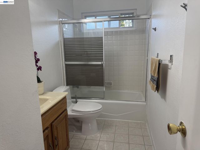 1603 Morgan St, Mountain View, CA 94043