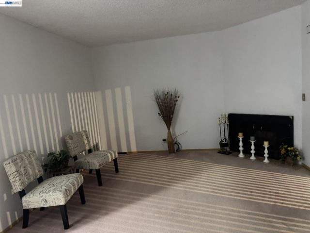 1603 Morgan St, Mountain View, CA 94043