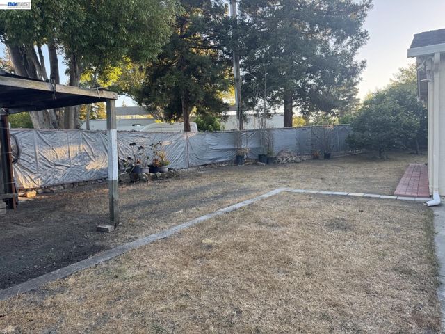 1603 Morgan St, Mountain View, CA 94043