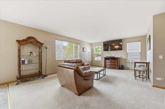 1916 Castle Ridge Drive, Plainfield, IL 60586