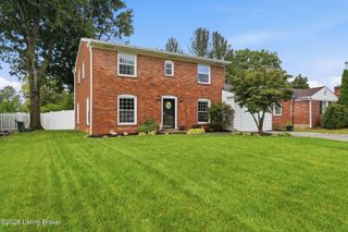 10211 Afton Rd, Louisville, KY 40223