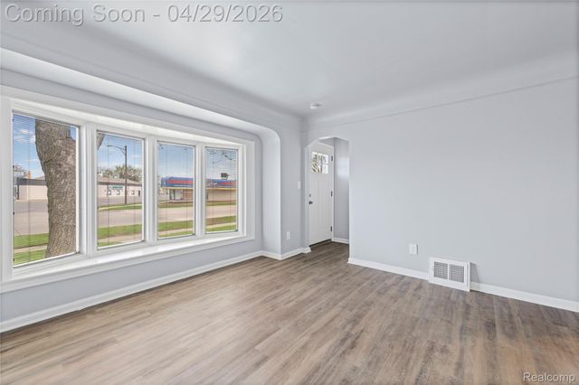 14593 Superior Street, Southgate, MI 48195