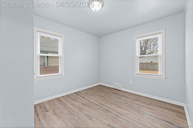 14593 Superior Street, Southgate, MI 48195