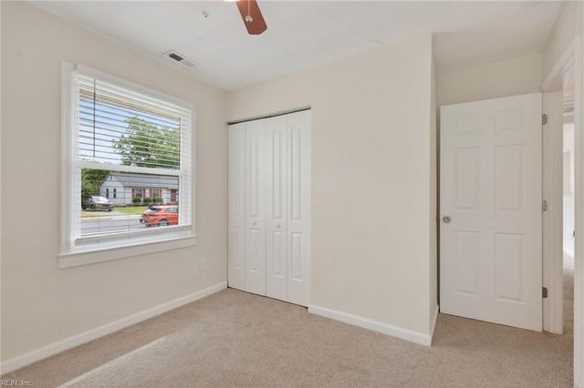 211 Courtney DR, Hampton, VA 23669