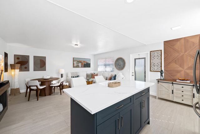 4 Seville Terrace 4, Delray Beach, FL 33446