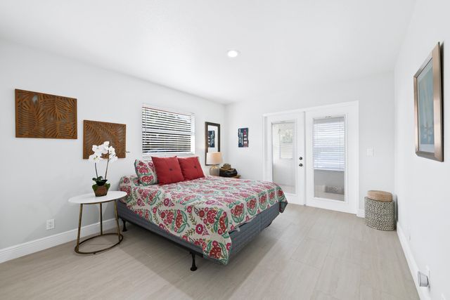 4 Seville Terrace 4, Delray Beach, FL 33446