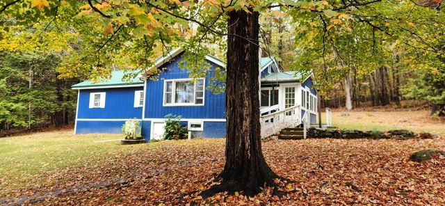 27 Loch Eden Shores Road, Meredith, NH 03253