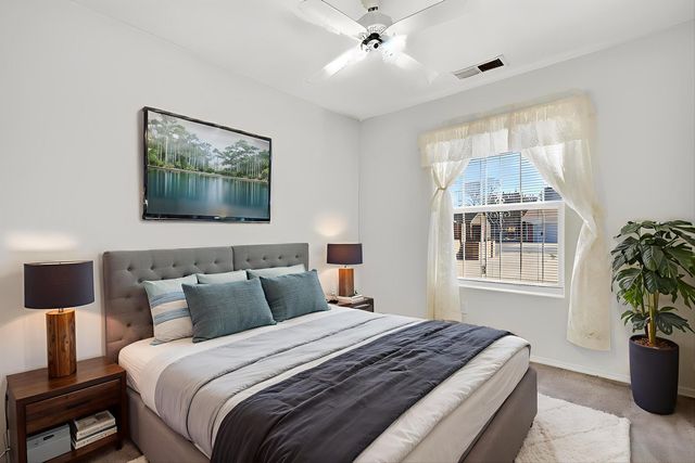 2611 Linda Lane SW, Albuquerque, NM 87105