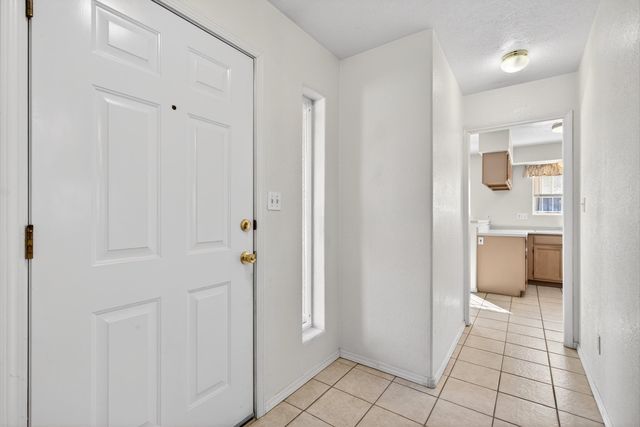 2611 Linda Lane SW, Albuquerque, NM 87105