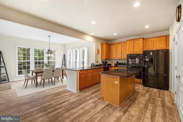 12 EVAN CT, Brunswick, MD 21758