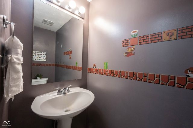 1284 Summer Ridge Lane, Brownsburg, IN 46112