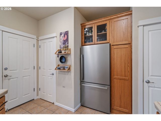 7147 Ne ROCKY BROOK St, Hillsboro, OR 97124