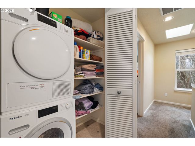 7147 Ne ROCKY BROOK St, Hillsboro, OR 97124