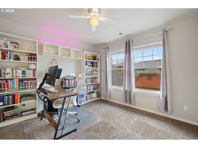 7147 Ne ROCKY BROOK St, Hillsboro, OR 97124