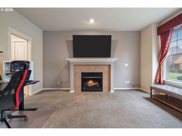 7147 Ne ROCKY BROOK St, Hillsboro, OR 97124