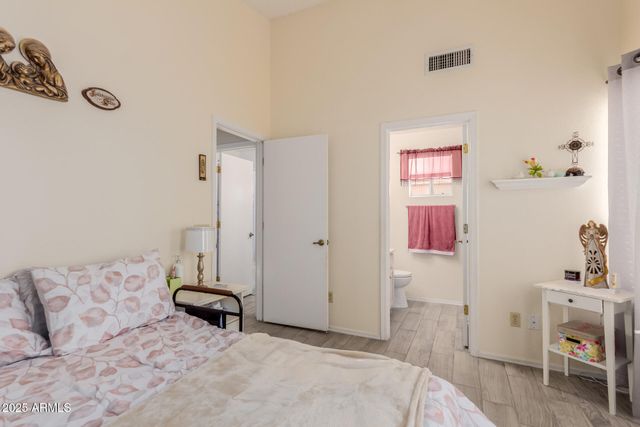 1842 E RIVIERA Drive, Chandler, AZ 85249