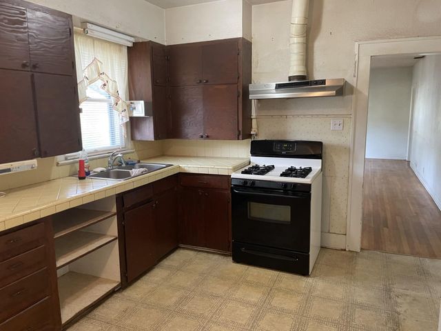 811 Herndon LN, Austin, TX 78704