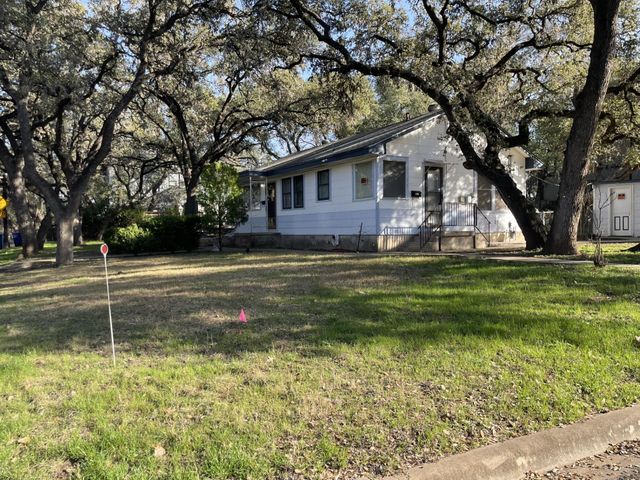 811 Herndon LN, Austin, TX 78704