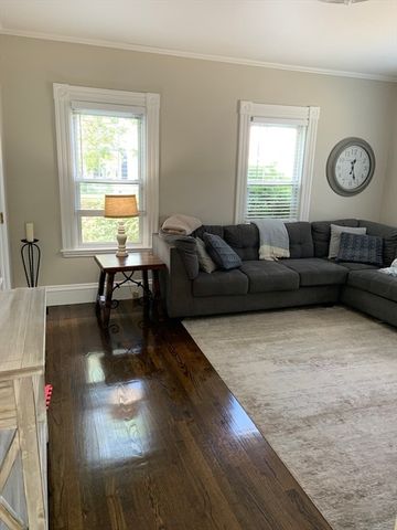 80 Trafford St 1, Quincy, MA 02169