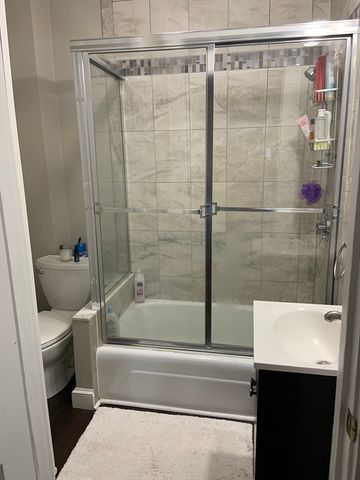 80 Trafford St 1, Quincy, MA 02169